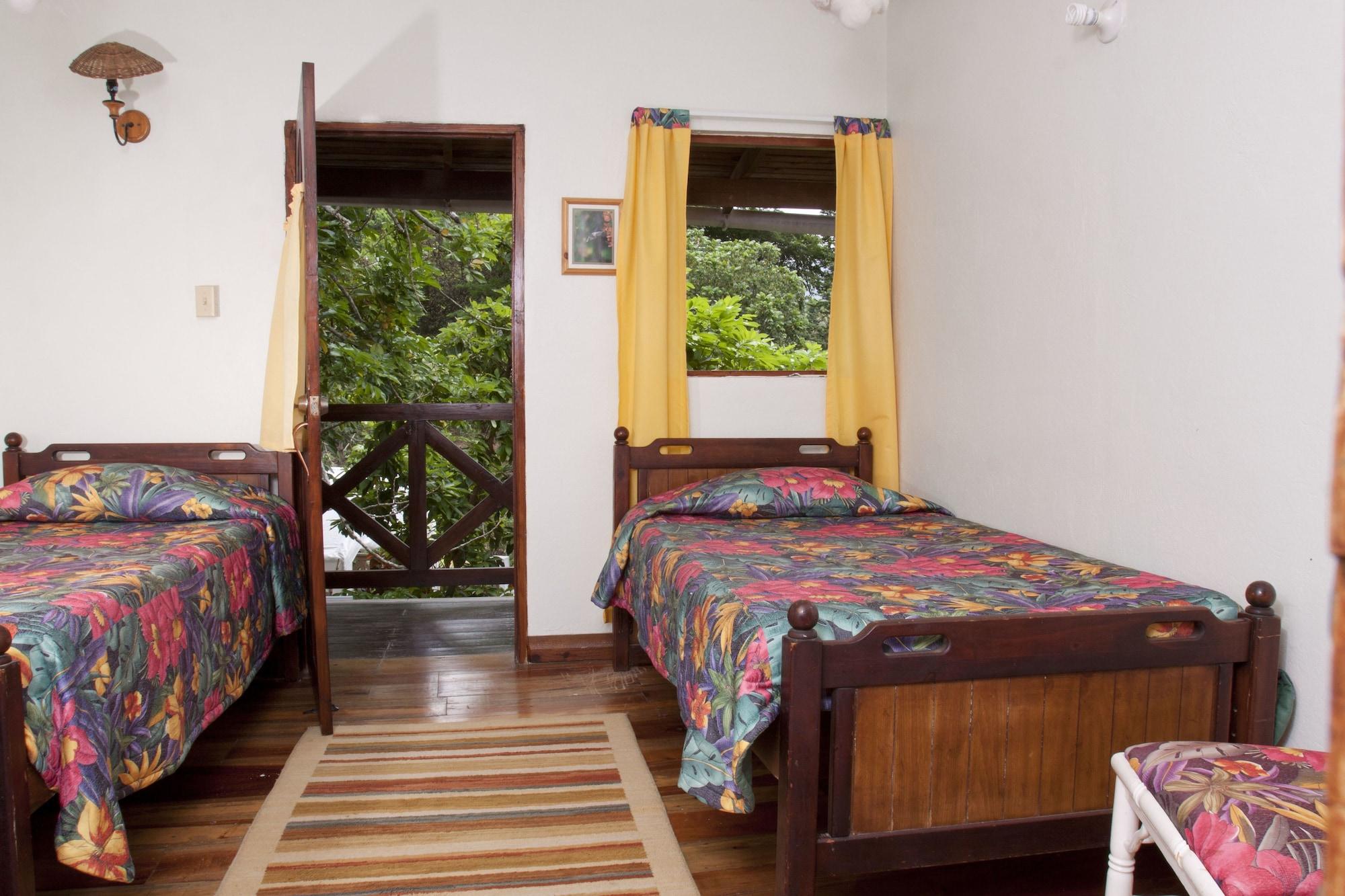 Forres Park Hotel 金斯敦 外观 照片